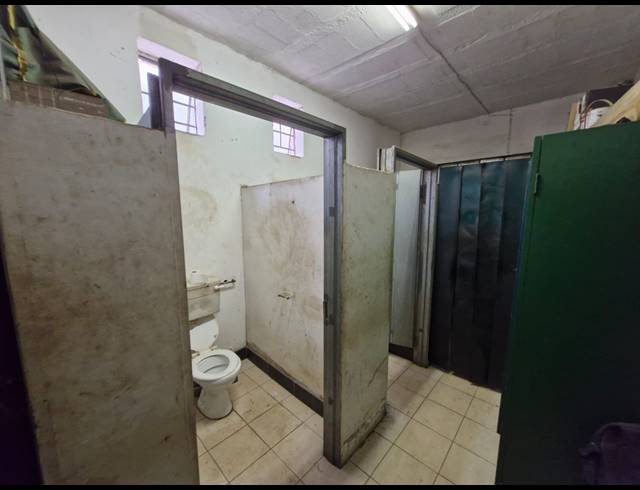 230M² INDUSTRIAL YARD TO LET IN QUEENSMEAD INDUSTRIA